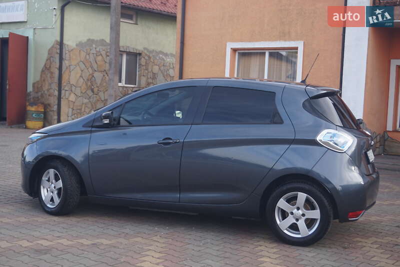 Хэтчбек Renault Zoe 2018 в Самборе фото 12 Хэтчбек Renault Zoe 2018 в Самборе