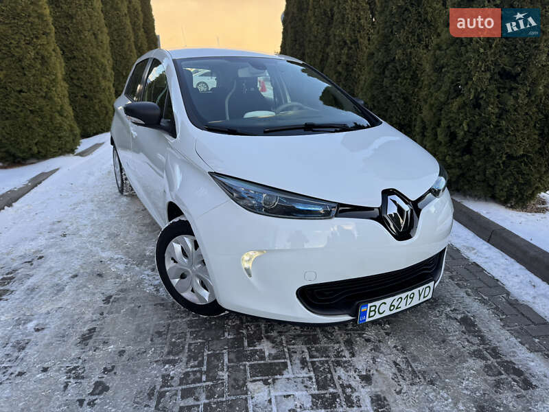 Хэтчбек Renault Zoe 2017 в Городке