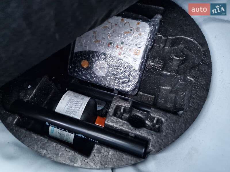 Хэтчбек Renault Zoe 2017 в Виннице фото 44 Хэтчбек Renault Zoe 2017 в Виннице