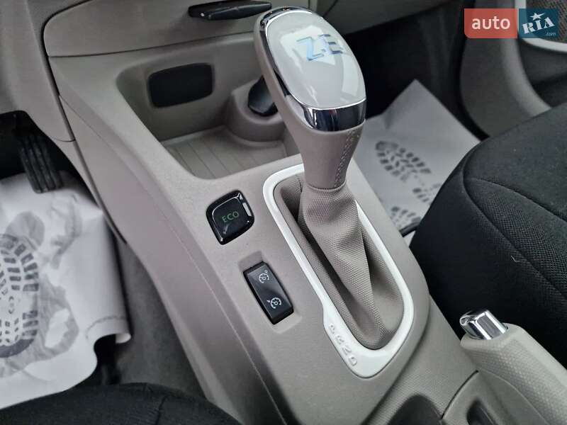 Хэтчбек Renault Zoe 2017 в Виннице фото 32 Хэтчбек Renault Zoe 2017 в Виннице