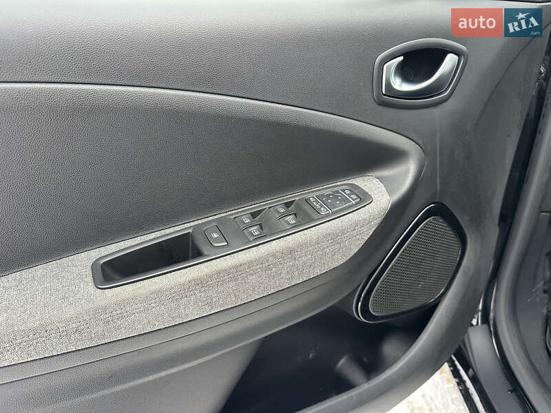 Хэтчбек Renault Zoe 2019 в Львове