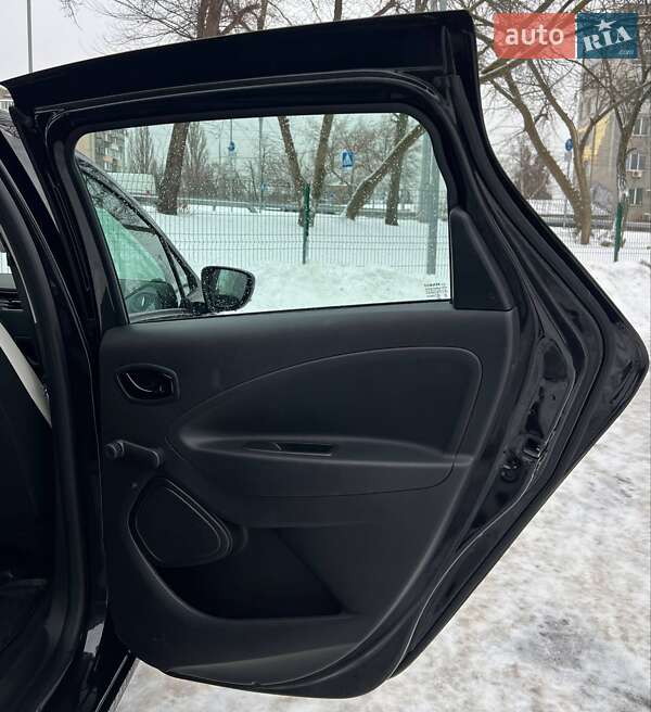 Хэтчбек Renault Zoe 2020 в Киеве