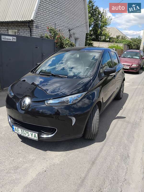 Хэтчбек Renault Zoe 2016 в Днепре