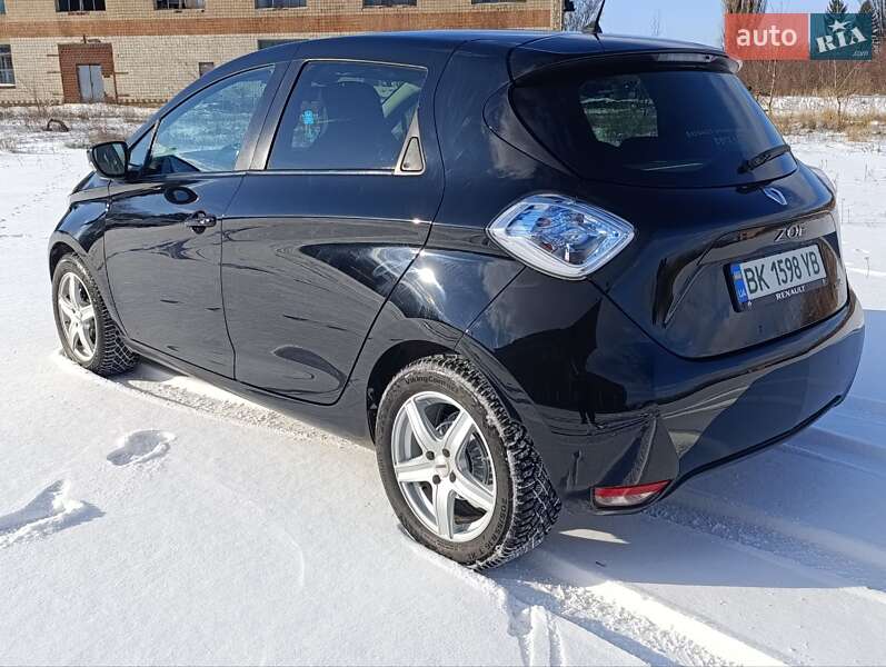 Хэтчбек Renault Zoe 2018 в Дубно