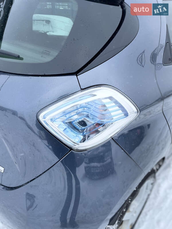 Хэтчбек Renault Zoe 2017 в Хмельницком