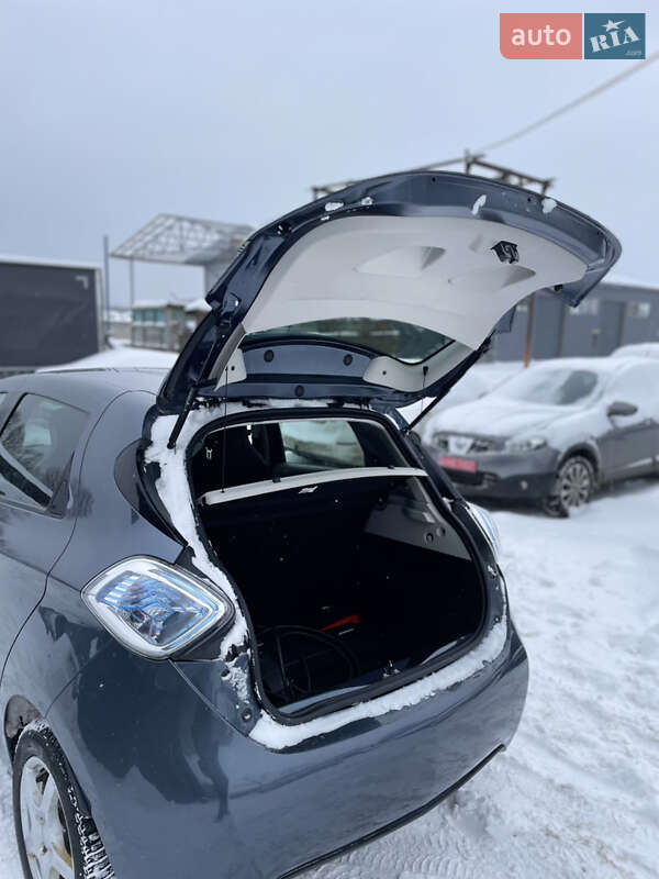 Хэтчбек Renault Zoe 2017 в Хмельницком