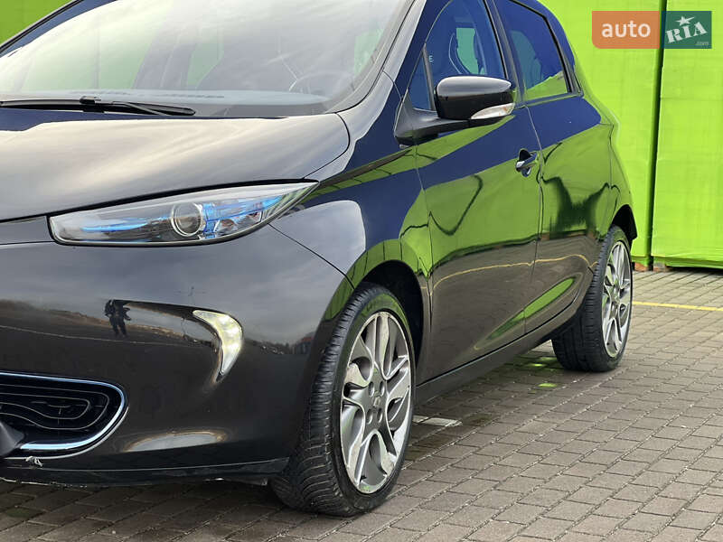 Хэтчбек Renault Zoe 2013 в Дубно