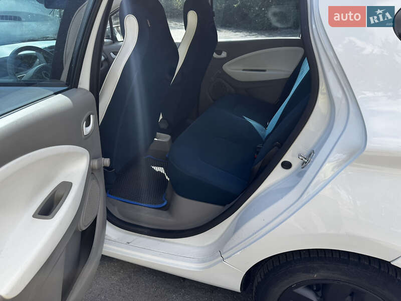 Хэтчбек Renault Zoe 2013 в Кривом Роге