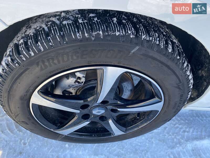 Хэтчбек Renault Zoe 2020 в Львове