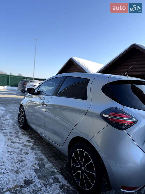 Хэтчбек Renault Zoe 2020 в Самборе