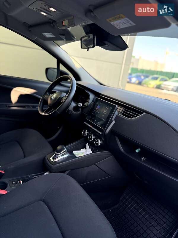 Хэтчбек Renault Zoe 2020 в Самборе