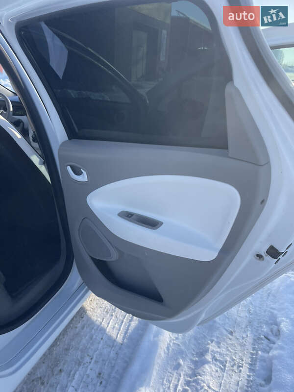 Хэтчбек Renault Zoe 2014 в Ровно фото 12 Хэтчбек Renault Zoe 2014 в Ровно