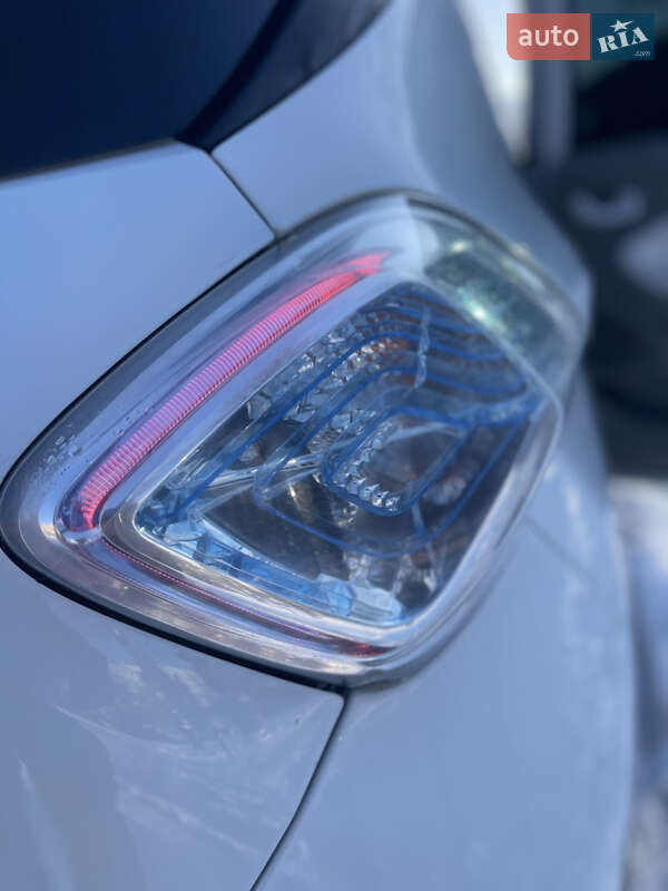 Хэтчбек Renault Zoe 2014 в Ровно фото 27 Хэтчбек Renault Zoe 2014 в Ровно