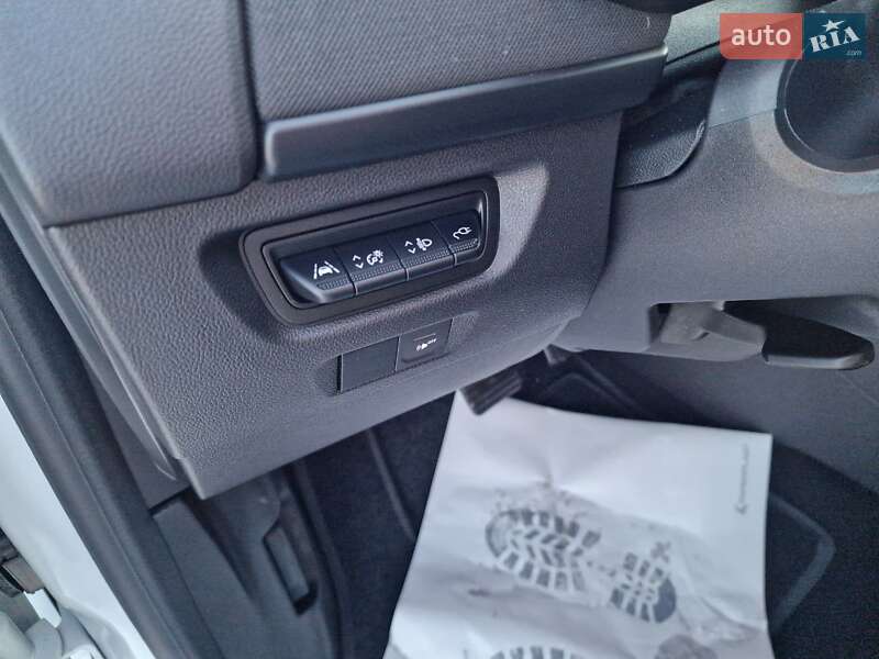 Хэтчбек Renault Zoe 2020 в Виннице фото 26 Хэтчбек Renault Zoe 2020 в Виннице