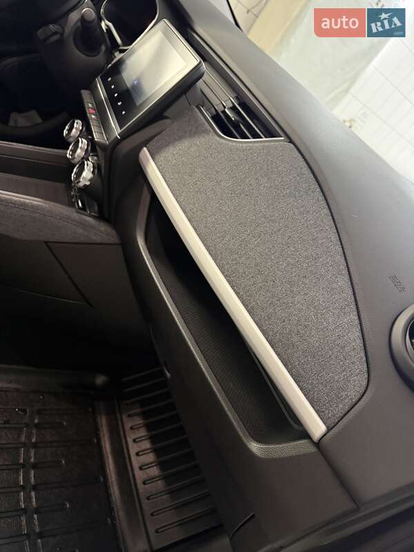 Хэтчбек Renault Zoe 2023 в Ровно фото 9 Хэтчбек Renault Zoe 2023 в Ровно