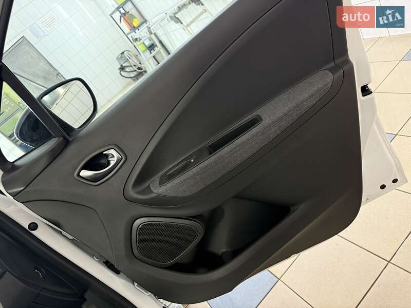 Хэтчбек Renault Zoe 2023 в Ровно фото 11 Хэтчбек Renault Zoe 2023 в Ровно