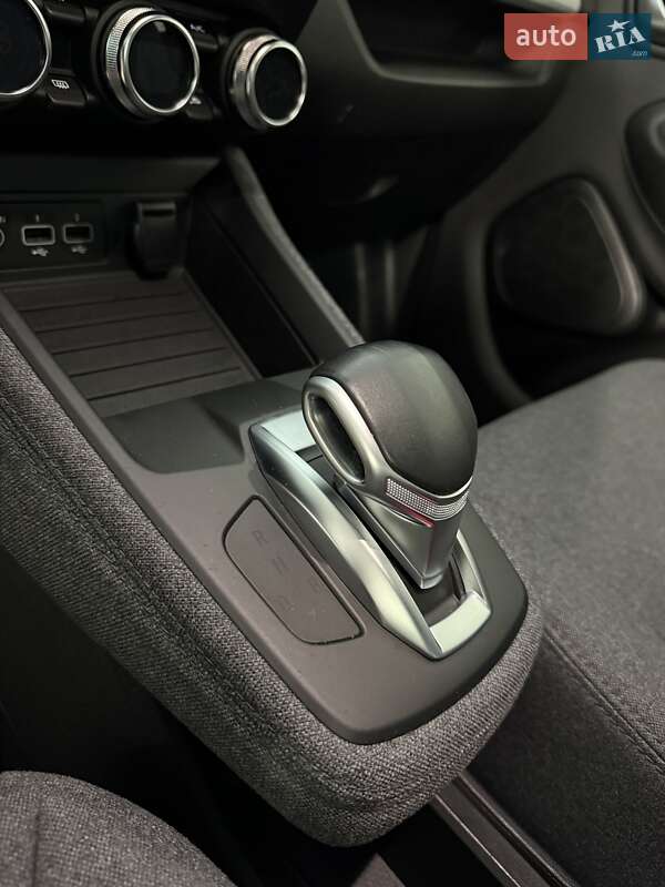 Хэтчбек Renault Zoe 2023 в Ровно фото 24 Хэтчбек Renault Zoe 2023 в Ровно