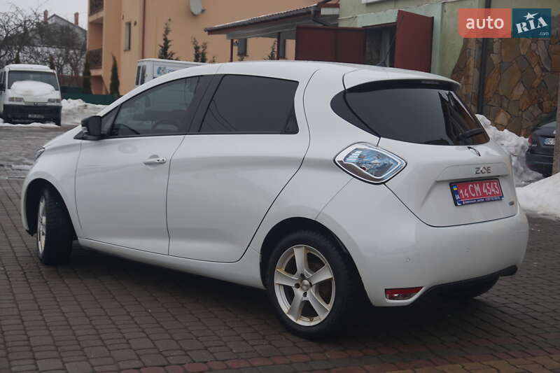 Хэтчбек Renault Zoe 2018 в Самборе