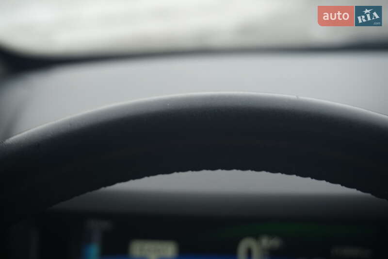 Хэтчбек Renault Zoe 2018 в Самборе