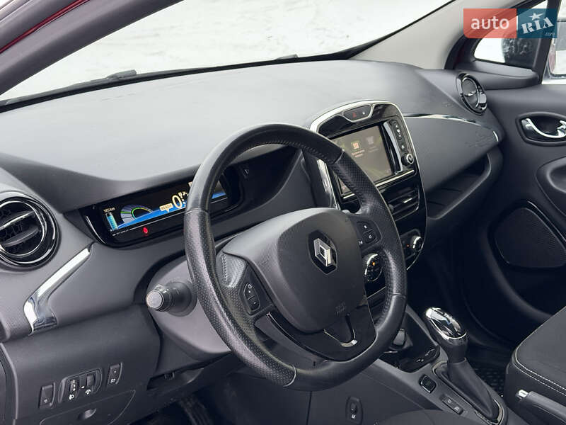 Хетчбек Renault Zoe 2017 в Тернополі