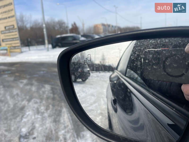 Хэтчбек Renault Zoe 2020 в Львове фото 40 Хэтчбек Renault Zoe 2020 в Львове