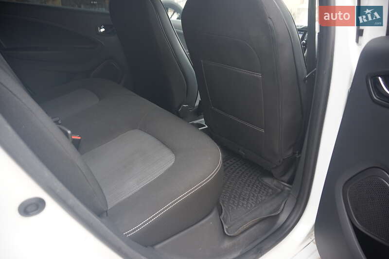 Хетчбек Renault Zoe 2017 в Самборі фото 43 Хетчбек Renault Zoe 2017 в Самборі