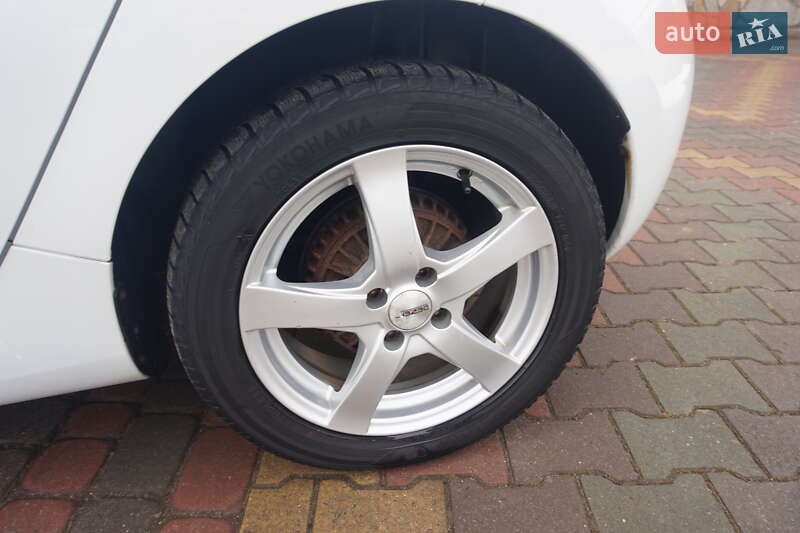 Хетчбек Renault Zoe 2017 в Самборі фото 64 Хетчбек Renault Zoe 2017 в Самборі