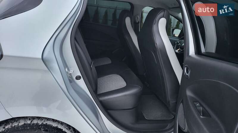 Хэтчбек Renault Zoe 2020 в Луцке