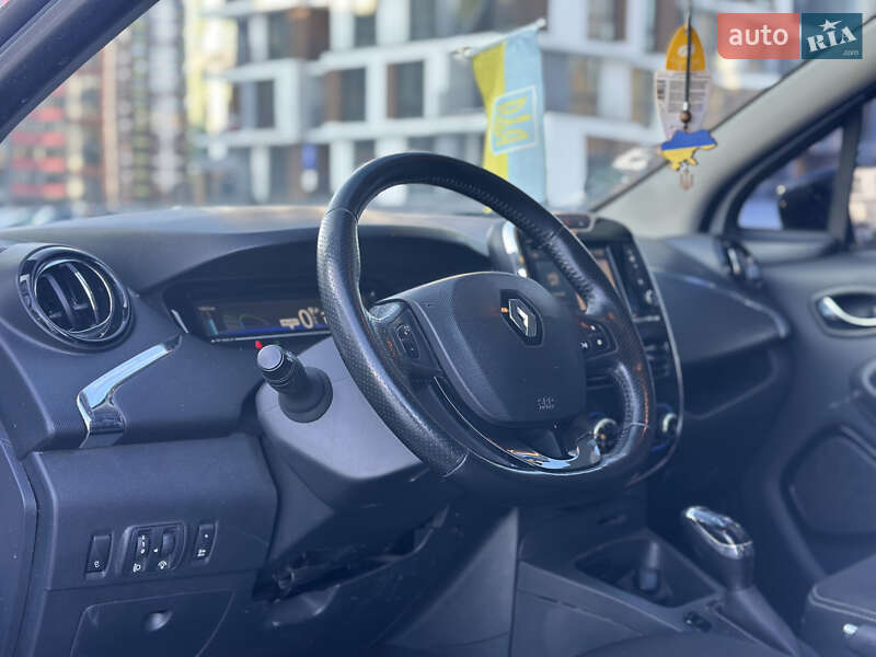 Хэтчбек Renault Zoe 2018 в Тернополе фото 2 Хэтчбек Renault Zoe 2018 в Тернополе