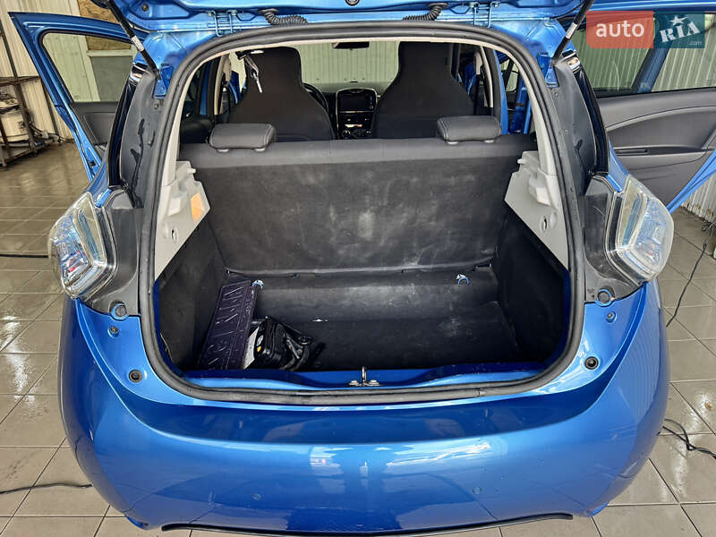 Хетчбек Renault Zoe 2017 в Львові