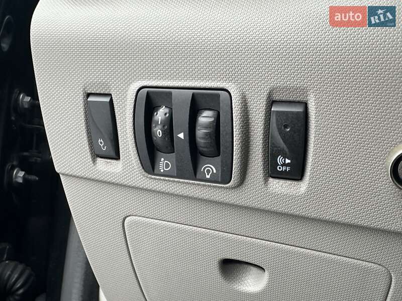 Хэтчбек Renault Zoe 2014 в Ровно фото 56 Хэтчбек Renault Zoe 2014 в Ровно