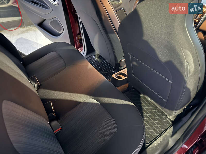 Хетчбек Renault Zoe 2018 в Львові