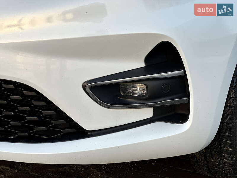 Хетчбек Renault Zoe 2021 в Рівному фото 19 Хетчбек Renault Zoe 2021 в Рівному