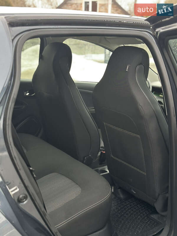 Хэтчбек Renault Zoe 2018 в Львове