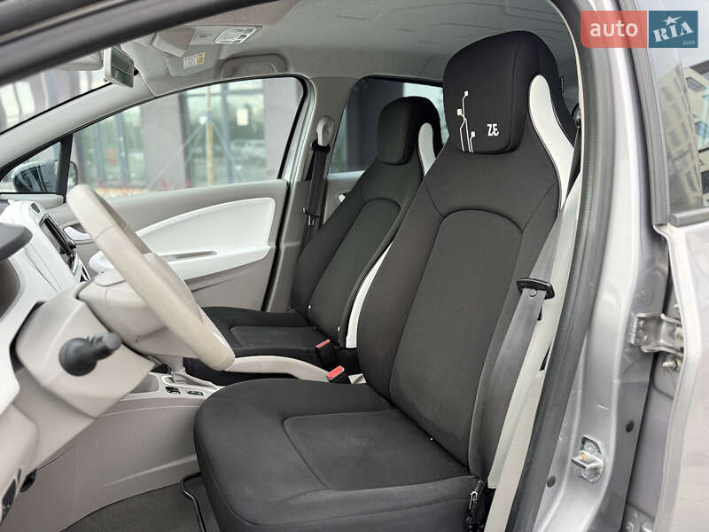 Хэтчбек Renault Zoe 2016 в Городке фото 8 Хэтчбек Renault Zoe 2016 в Городке