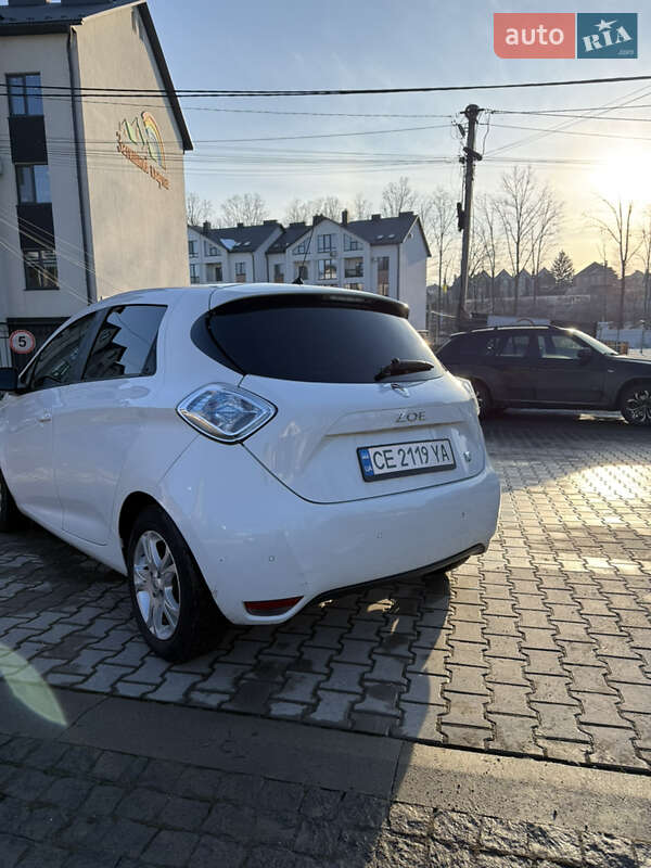 Хэтчбек Renault Zoe 2016 в Черновцах