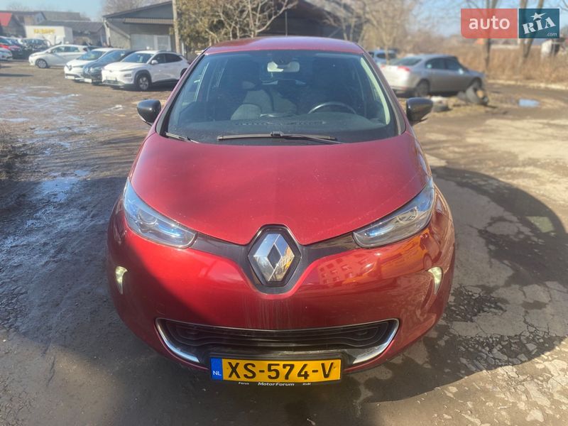 Хэтчбек Renault Zoe 2017 в Дубно