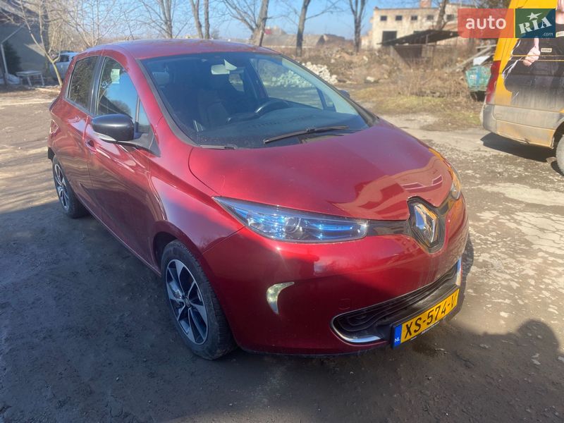 Хэтчбек Renault Zoe 2017 в Дубно