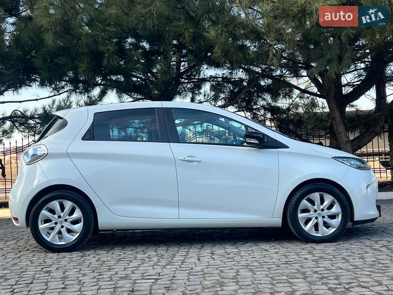 Хетчбек Renault Zoe 2014 в Рівному