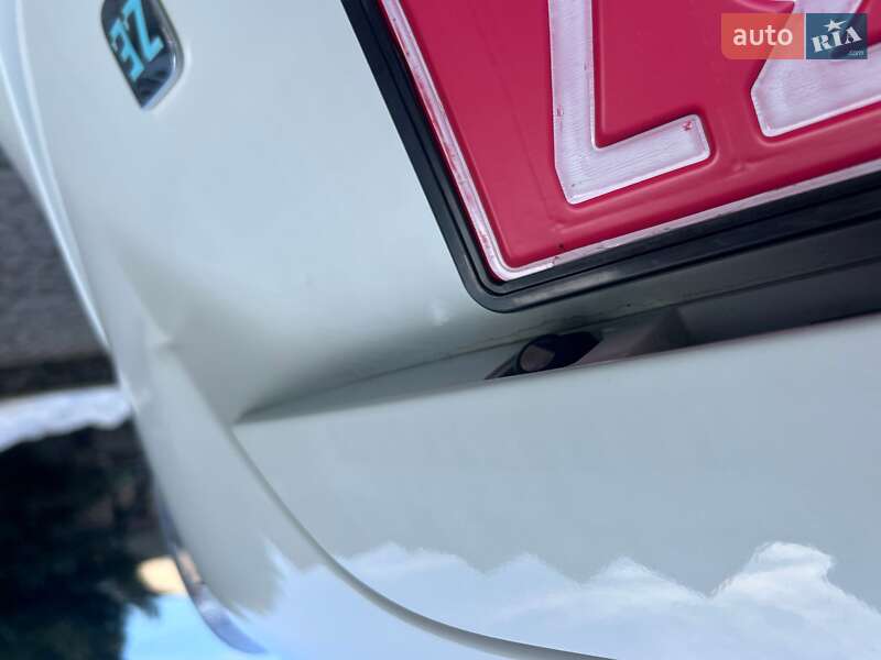 Хетчбек Renault Zoe 2014 в Рівному