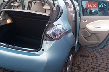Хэтчбек Renault Zoe 2015 в Дубно
