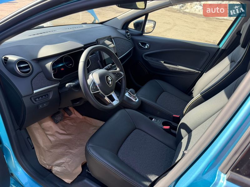 Хэтчбек Renault Zoe 2023 в Тернополе