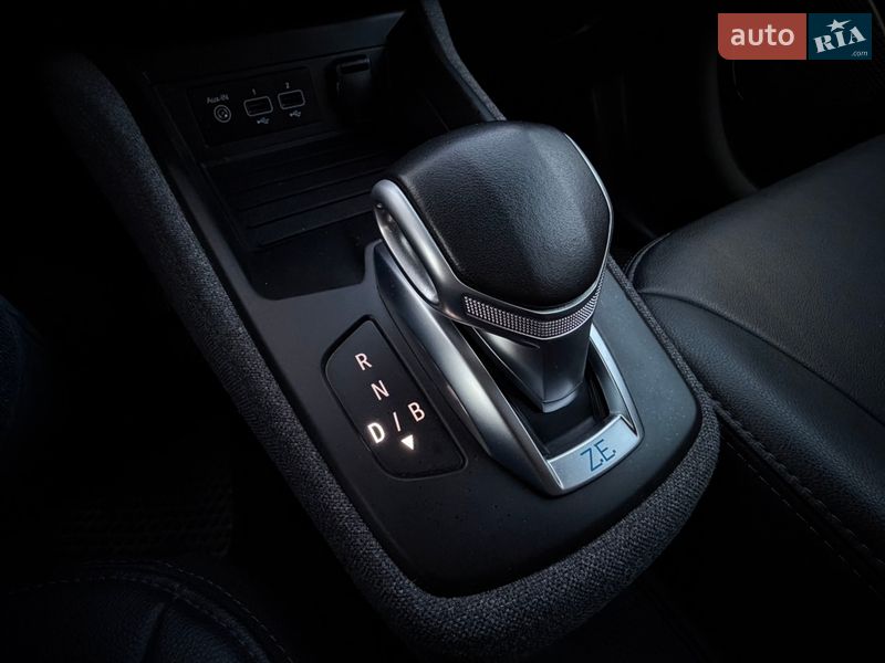 Хэтчбек Renault Zoe 2020 в Тернополе