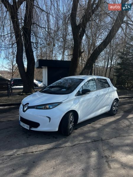 Хэтчбек Renault Zoe 2016 в Ровно