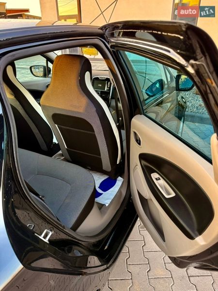 Хэтчбек Renault Zoe 2015 в Луцке