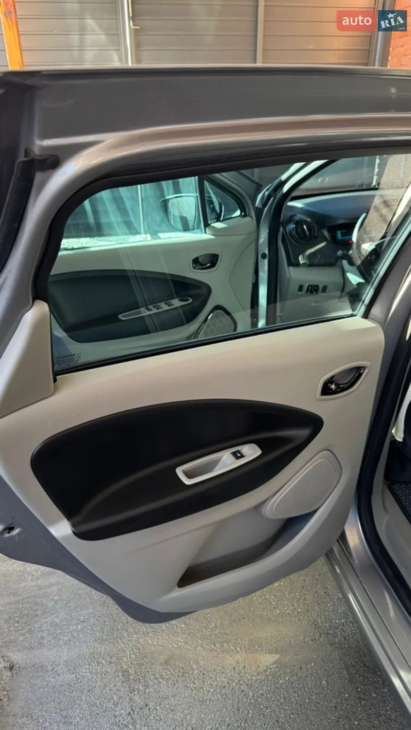 2014 Renault ZOE - мініатюра 8