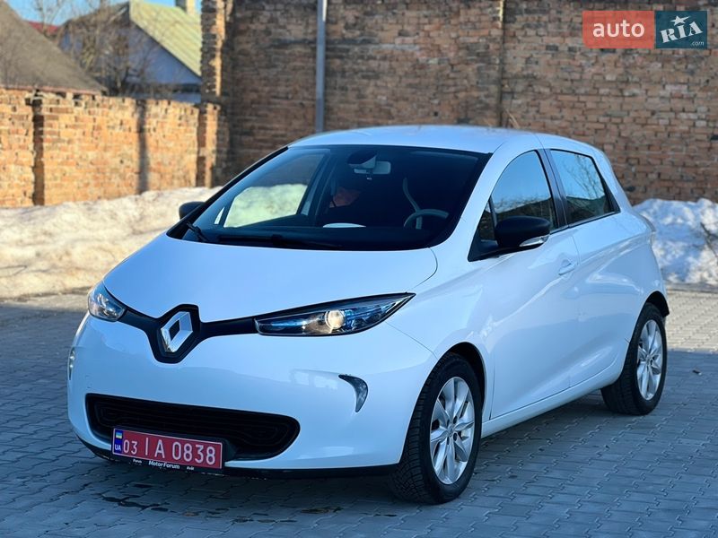 Хэтчбек Renault Zoe 2018 в Дубно