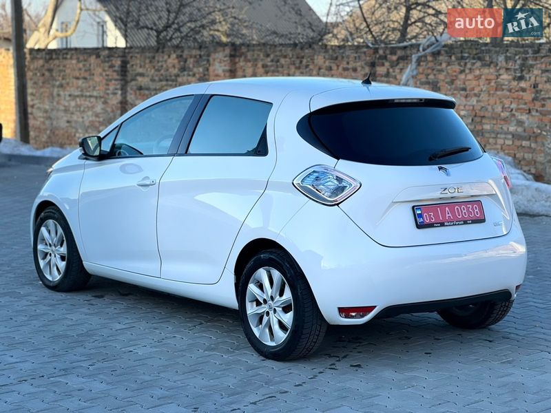 Хэтчбек Renault Zoe 2018 в Дубно