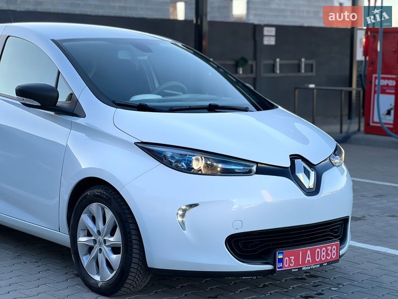 Хэтчбек Renault Zoe 2018 в Дубно