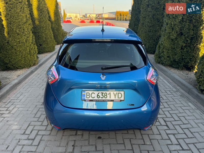 Хэтчбек Renault Zoe 2017 в Городке